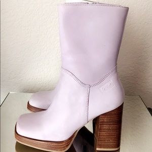 Leather Boots. Brand new. In excellent condition